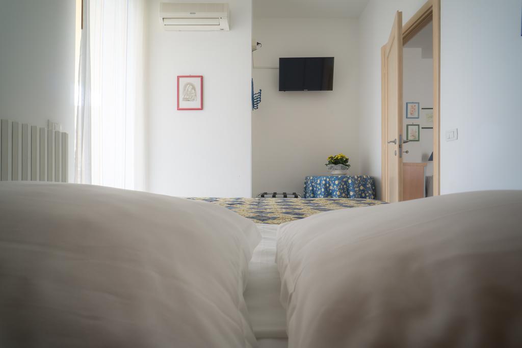 Hotel Residence Il Conero 2 Numana Luaran gambar