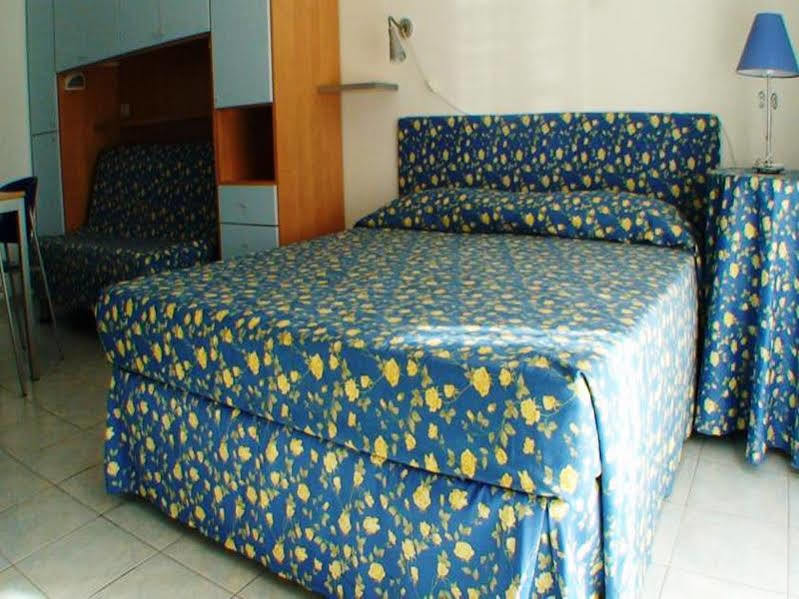 Hotel Residence Il Conero 2 Numana Luaran gambar